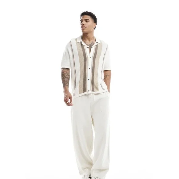 NEW! Hollister Knit Camp Shirt Striped Button Front Short Sleeve Brown SZ S - Picture 2 of 9